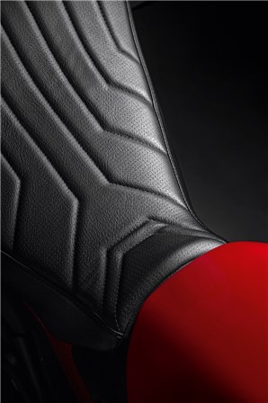 PREMIUM RIDER SEAT (96881231AA)-3