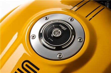 BILLET ALUMINIUM TANK CAP (97780072AA)-2