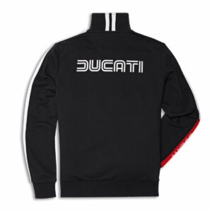 660684C773F145CD8BFD1B3A3E80148B